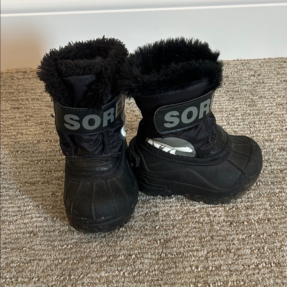Sorel Black Fur-Lined Kids Boots